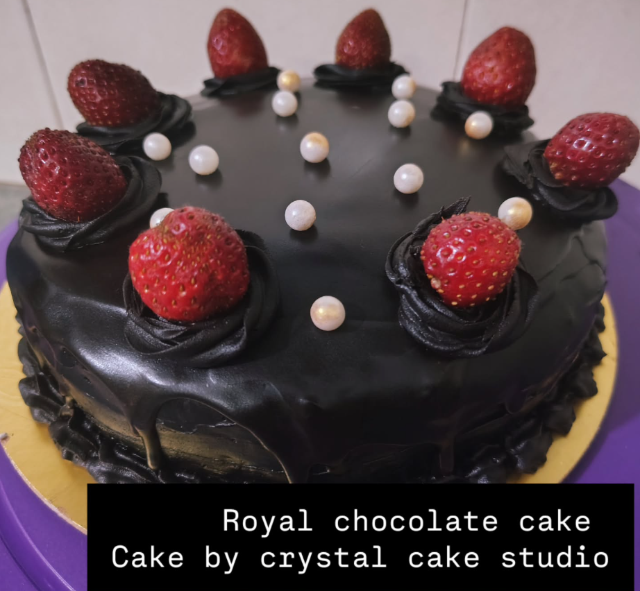 Royal Chocolate Cake – Crystal Cake Studio Surat